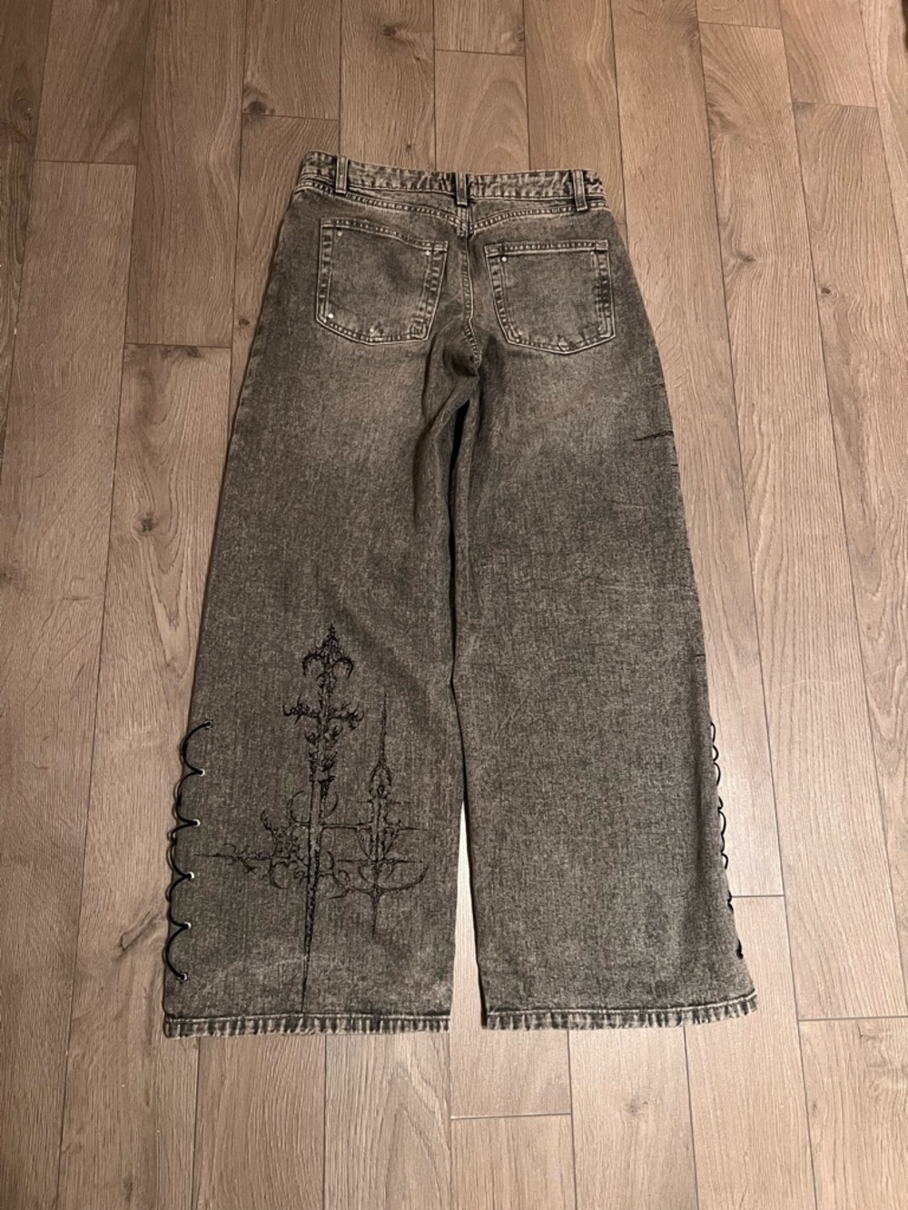 Wide-Leg Flare Jeans with Side Lace-Up & Embroidered Detail - Gray